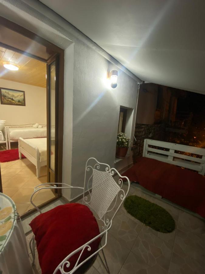 Marko'S House Gjirokaster Luaran gambar