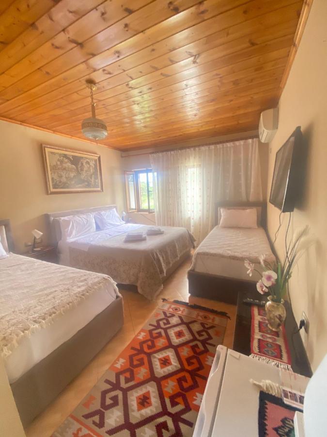 Marko'S House Gjirokaster Luaran gambar