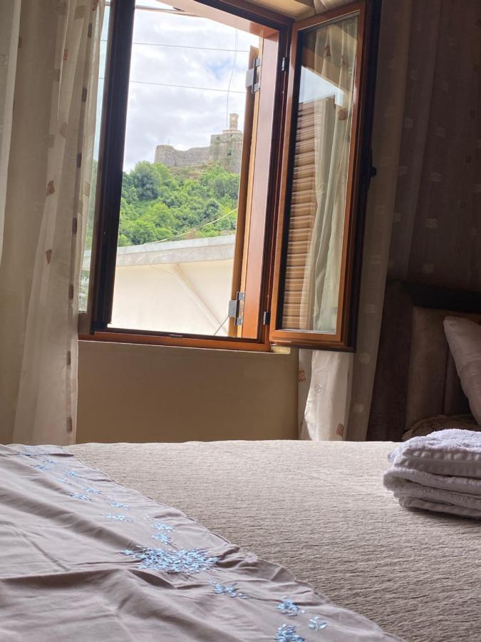Marko'S House Gjirokaster Luaran gambar