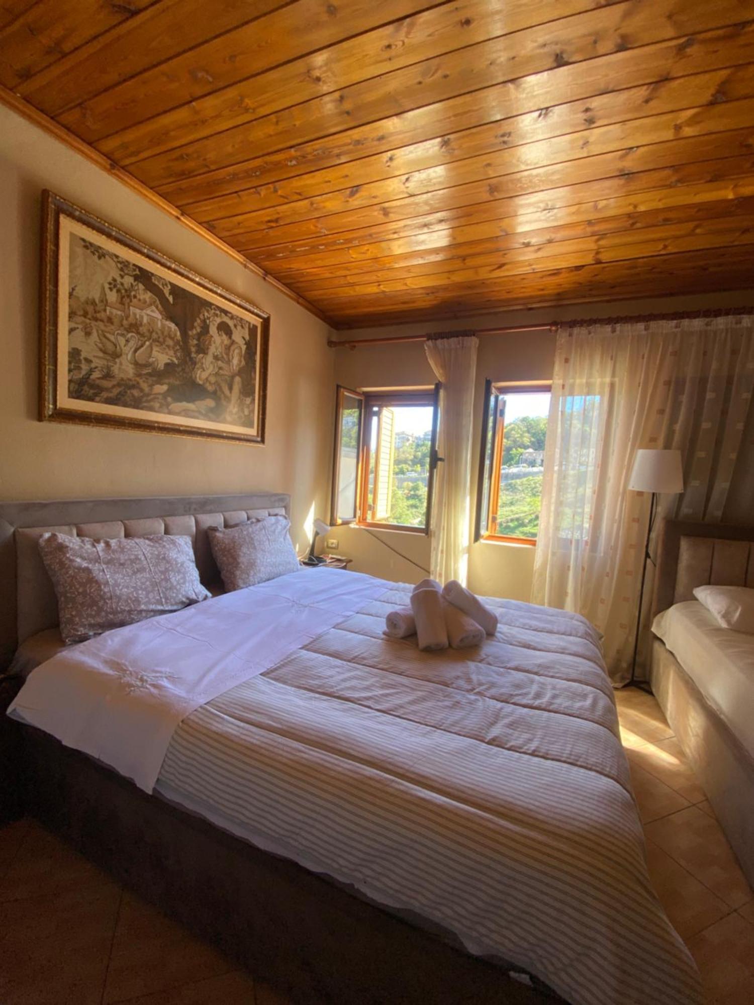 Marko'S House Gjirokaster Luaran gambar